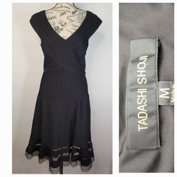 Tadashi Shoji Illusion Dress SZ M Cocktail Flare Midi V Neck Mesh Tulle Black - Picture 1 of 10